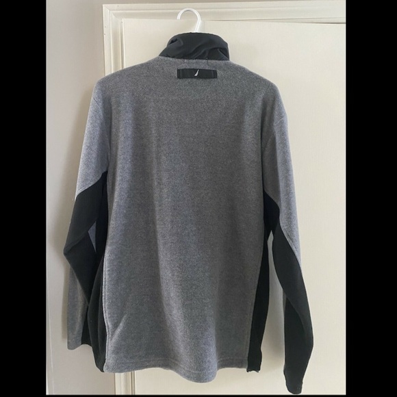 Nautica Fleece Sweater - Picture 2 of 2